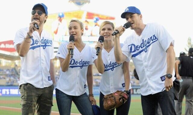 Patrick John Flueger, Stella Maeve, Sophia Bush Jesse Lee Soffer