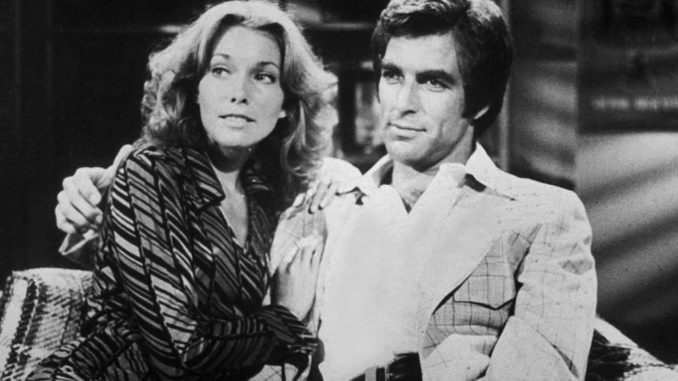 Jaime-Lyn-Bauer-and-Tom-Selleck