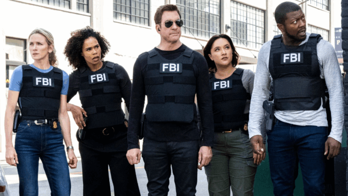 fbi-most-wanted-the-team-stands