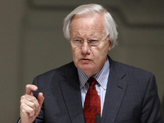 Bill Moyers Elder Statesman of PBS Journalists Dies at 91