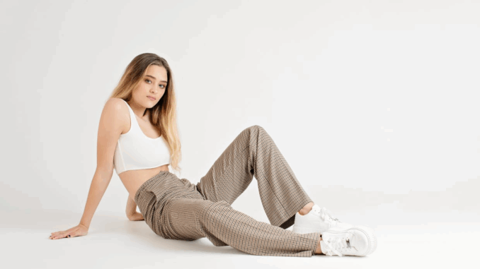 Meet-Lizzy-Greene-Dallas-Studio