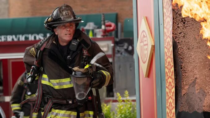 david-eigenberg-as-christopher-herrmann-in-chicago-fire-2