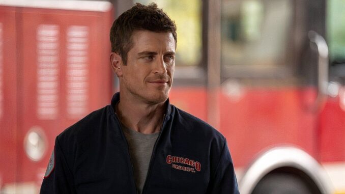 jake-lockett-as-sam-carver-in-ch