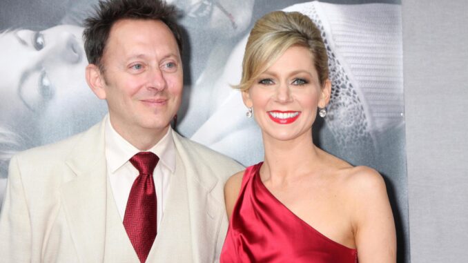 michael-emerson-carrie-preston-arriving-at-the-true-blood-season-2-premiere-screening-at-the-paramount-theater-at-paramount-studios-in-los-angeles-ca-on-june-9-2009-2009-free-photo