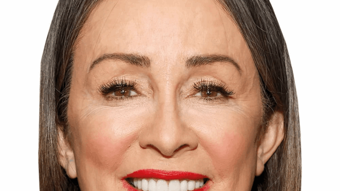 patricia-heaton-lipstick