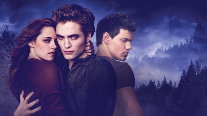 Kristen Stewart and Robert Pattinson Reunite at Film Festival Fans Lose It!