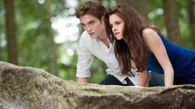 Robert-Pattinson-From-Edward-Cullen-to-Batman-Career-Highlights-Family-Update-2025-07-16T092811.055Z.jpg Robert Pattinson From Edward Cullen to Batman Career Highlights & Family Update