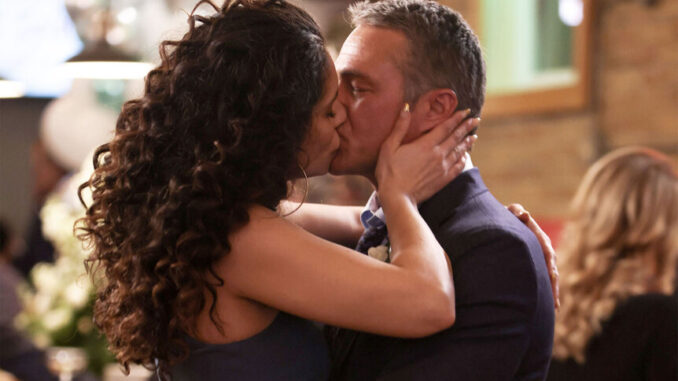 Taylor-Kinney-Winking-Dancing-in-This-Video-Is-Both-Adorable-Steamy-2025-07-02T084033.184Z.jpg Taylor Kinney Winking & Dancing in This Video Is Both Adorable & Steamy