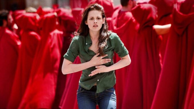 Twilight-Saga-6-The-New-Chapter-Trailer-Sparks-Controversy-and-Speculation-2025-07-26T091624.148Z.jpg Twilight Saga 6 The New Chapter Trailer Sparks Controversy and Speculation