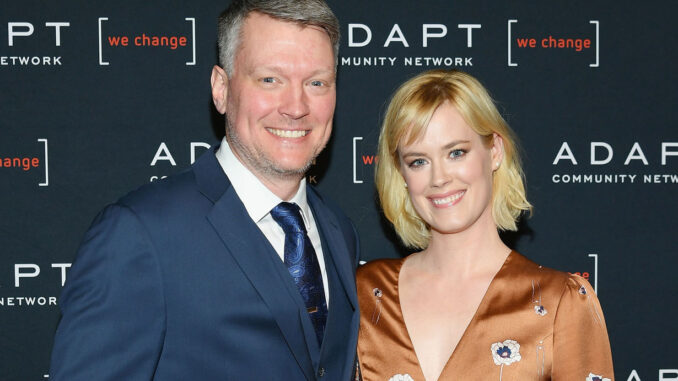 Who-is-Abigail-Hawk-married-to-in-real-life-2025-07-01T104704.756Z.jpg Who is Abigail Hawk married to in real life