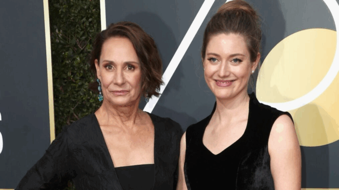 laurie-metcalf-zoe-perry-1014x57
