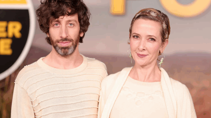 simon-helberg-jocelyn-towne-0603