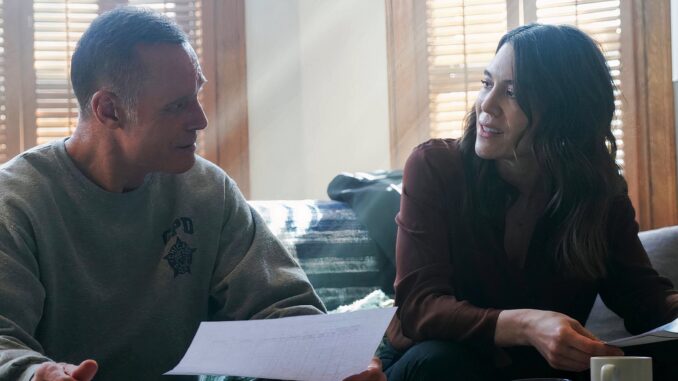 voight-and-chapman-in-chicago-pd