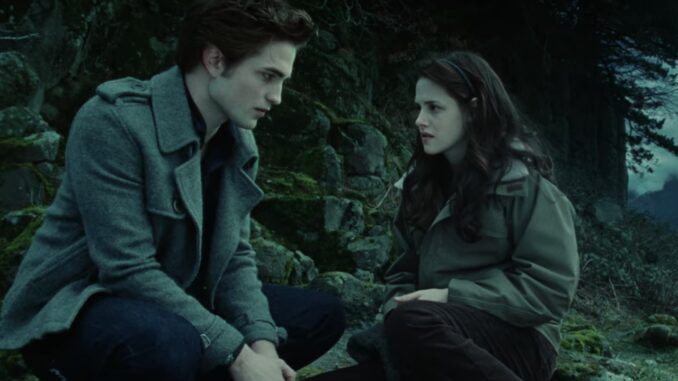 20 Behind-the-Scenes Facts From The Twilight Saga, Including Robert Pattinson's Surprising On Set Injury