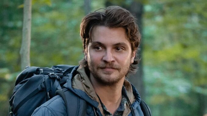 Exclusive first look at Y Marshals Luke Grimes as U S Marshal