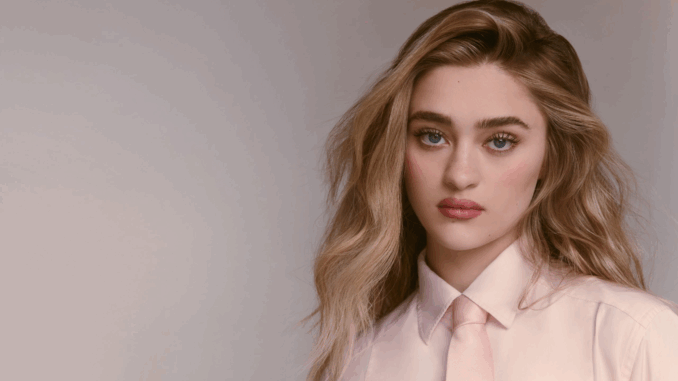 Lizzy-Greene-Spec-Shoot-021125-R