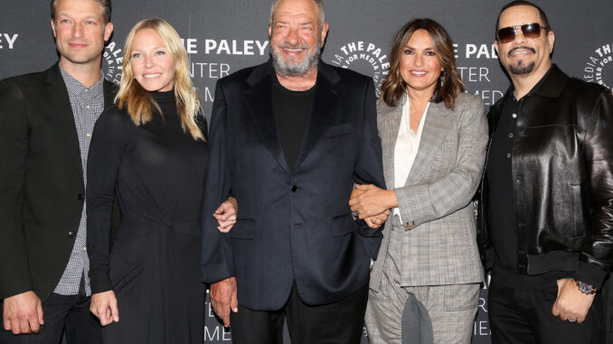 Longtime-stars-reunite-at-Emmys-tribute-celebrating-SVU-legacy-md07-2025-09-19T122118.062Z.jpg Longtime stars reunite at Emmys tribute celebrating SVU legacy md07
