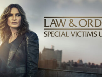 Mariska Hargitay Changed Her Emmys Look with a Bold Eye Accessory During the Show md07