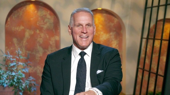 579x325-Q100_59db6e43946b313f427