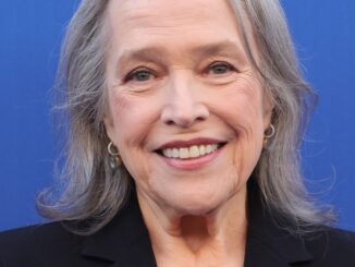 A Woman My Age Would Never Have Such a Role, Bates Reflects on Being Cast as Matty Matlock md07