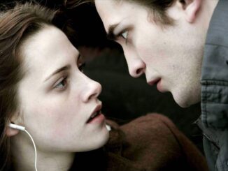 Bella, Edward & Jacob Return Twilight Saga’s 5 Night Re Release Dates for the 20th Anniversary md07