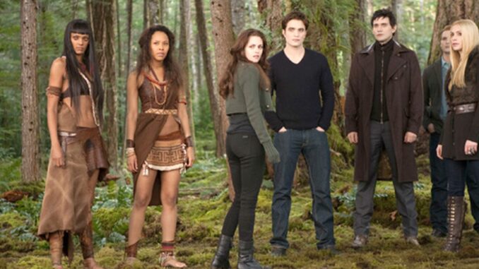 Robert-Pattinson-Pushes-Back-Why-Are-People-Still-Blaming-Twilight-md07-2025-10-07T114052.504Z.jpg Robert Pattinson Pushes Back Why Are People Still Blaming Twilight? md07