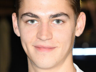 Social media’s loss Hero Fiennes-Tiffin reveals he avoids online hype prefers acting work md07