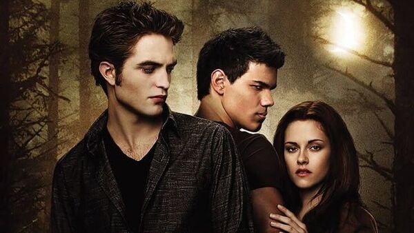 Twilight Anniversary News Special Screenings and Cast Celebrations in 2025 md07