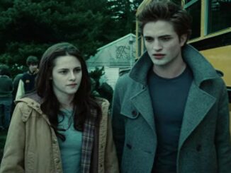 Twilight fans go crazy with the marathon event of showing 5 parts in 5 nights md07