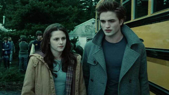 Twilight fans go crazy with the marathon event of showing 5 parts in 5 nights md07