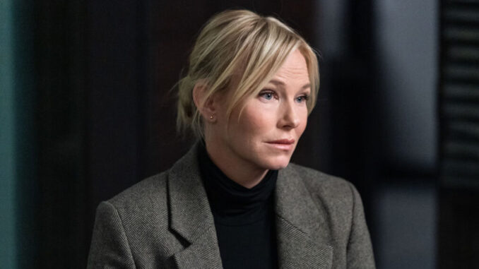 Kelli Giddish Posted a Law & Order SVU Set Photo With a Cheeky Caption md07
