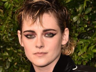 Kristen Stewart shocks fans by revealing past cheating scandal md07