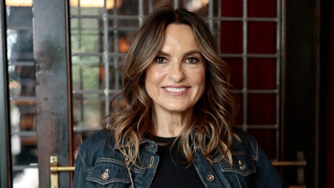 Mariska Hargitay Says Her Family Is a Little Bit More Healed Following the Making of My Mom Jayne md07