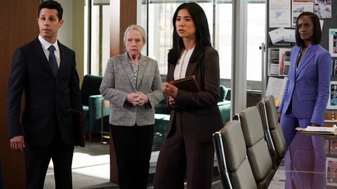 Why Kathy Bates Was Born to Play the New Matlock md07