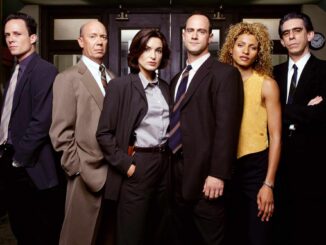 Mariska Hargitay appears in a scene not seen in 26 years md07