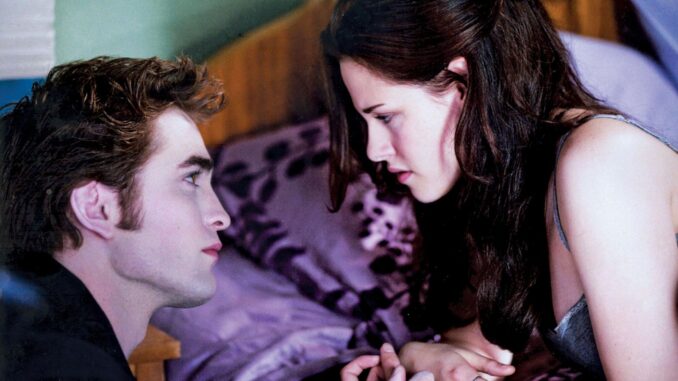 Why did Kristen Stewart almost turn down the role of Bella? md07
