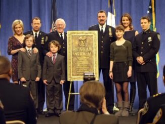 Hollywood in Mourning: Legendary BLUE BLOODS Star Tom Selleck Passes Away Peacefully at 81 — The Reagan Family Table Will Never Be The Same md02