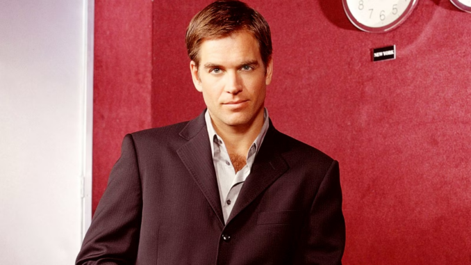Tony dinozzo in ncis